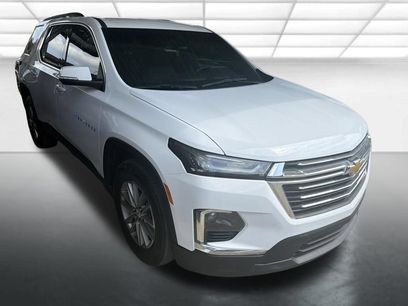 Used 2023 Chevrolet Traverse LT w/ LPO, Floor Liner Package