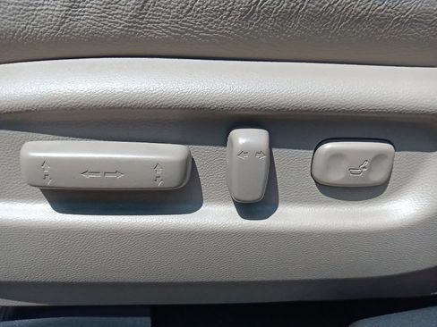 Used 2022 Honda Pilot Touring image 18