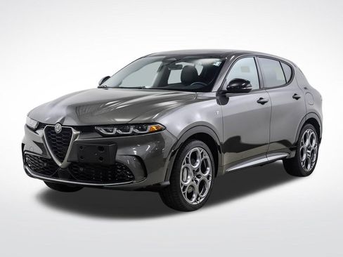 Used 2024 Alfa Romeo Tonale Ti AWD/4WD image 1