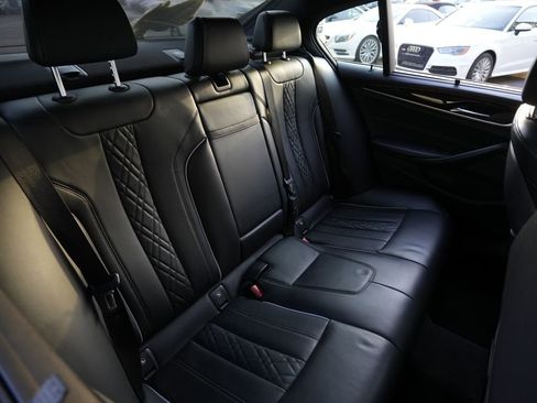 Used 2019 BMW 540i xDrive w/ M Sport Package AWD/4WD image 29