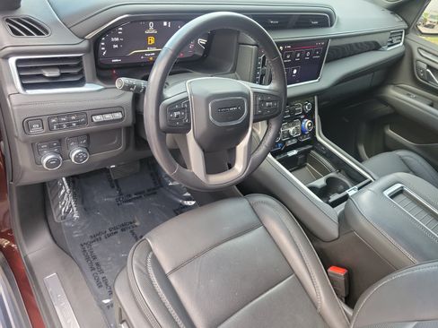 Used 2022 GMC Yukon Denali AWD/4WD image 15