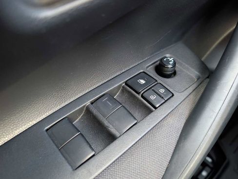 Used 2023 Toyota Corolla LE image 14
