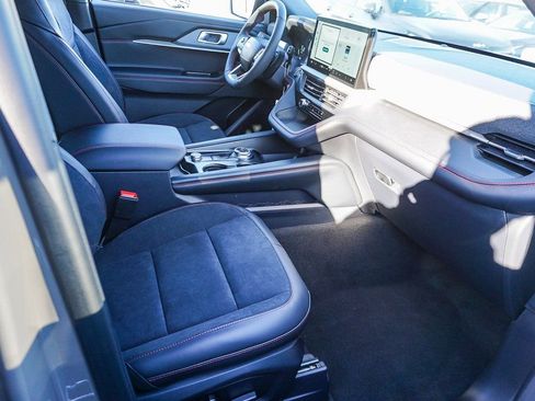 New 2026 Ford Explorer ST RWD image 10