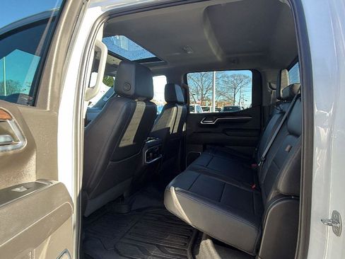 Certified 2022 GMC Sierra 1500 SLT w/ SLT Premium Plus Package image 27