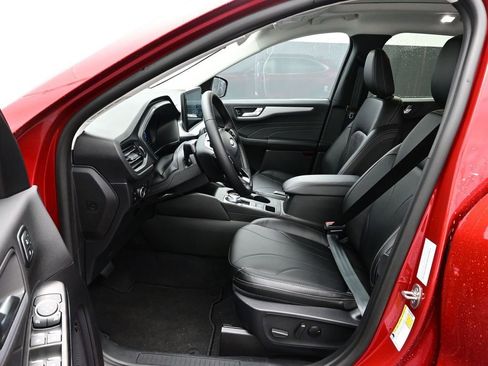 New 2026 Ford Escape SE w/ PHEV Premium Package FWD image 13