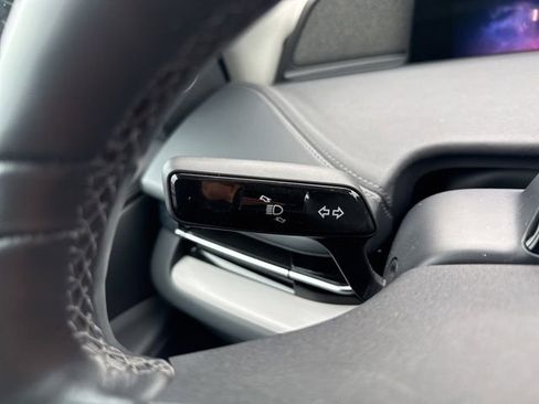 Certified 2025 Lincoln Navigator L Reserve image 27