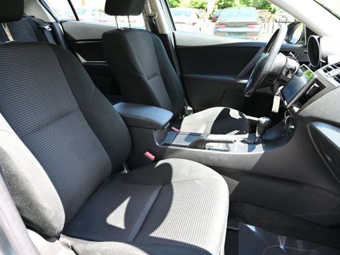 Used 2013 MAZDA MAZDA3 i Sport FWD image 14