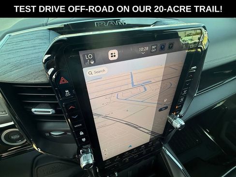 New 2026 RAM 2500 Limited AWD/4WD image 15