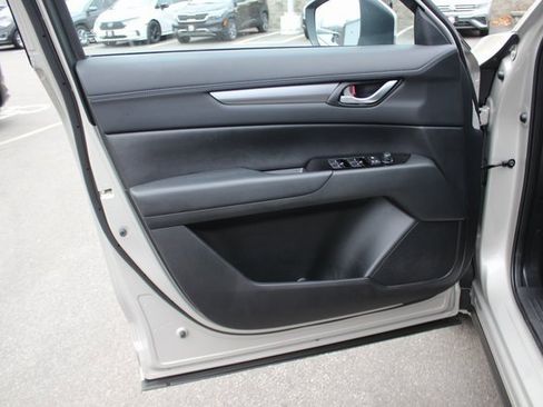 Used 2024 MAZDA CX-5 AWD 2.5 S w/ Preferred Package image 17