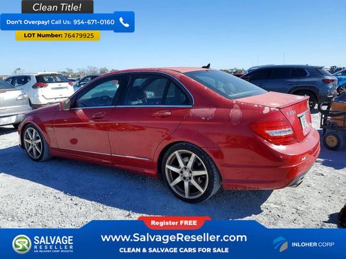 Used 2012 Mercedes-Benz C 250 Sedan image 3