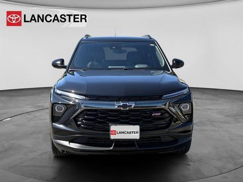 Used 2024 Chevrolet TrailBlazer RS FWD image 2