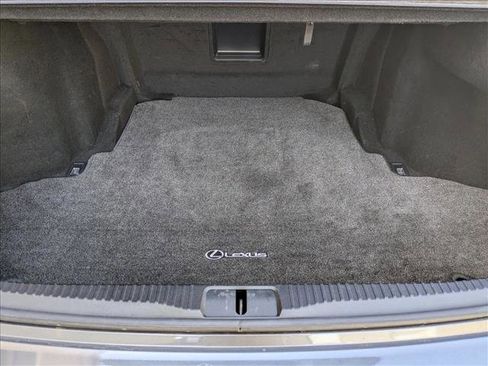 Used 2016 Lexus GS 200t w/ Premium Package RWD image 6
