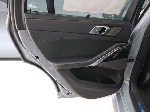 New 2026 BMW X6 xDrive40i w/ Executive Package image 28