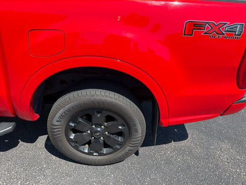 Used 2020 Ford Ranger XLT w/ Equipment Group 301A Mid AWD/4WD image 9
