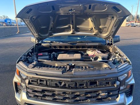 New 2025 Chevrolet Silverado 1500 W/T w/ WT Value Package image 25