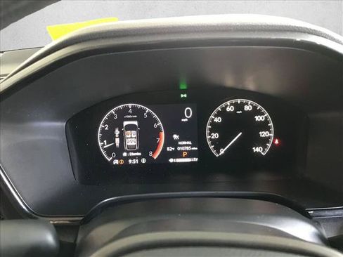 Certified 2025 Honda CR-V LX image 9