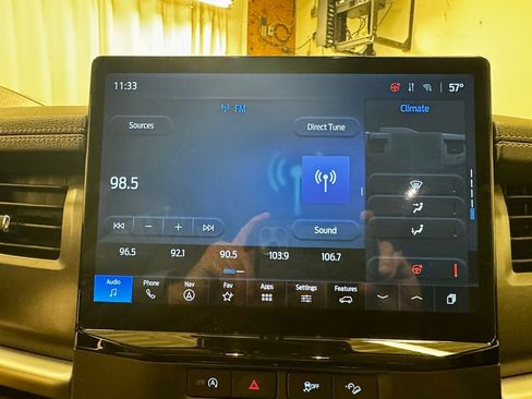 Certified 2024 Ford Expedition XLT image 34