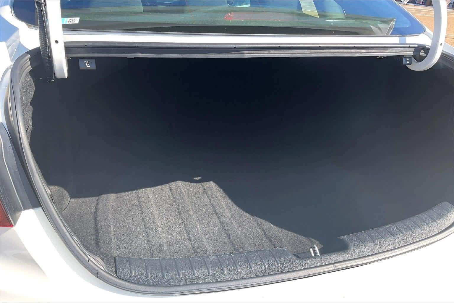 Used 2021 Kia Forte LXS FWD image 16