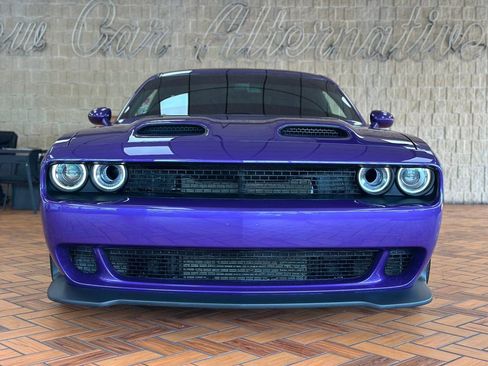 Used 2023 Dodge Challenger SRT Hellcat w/ Plus Package RWD image 3