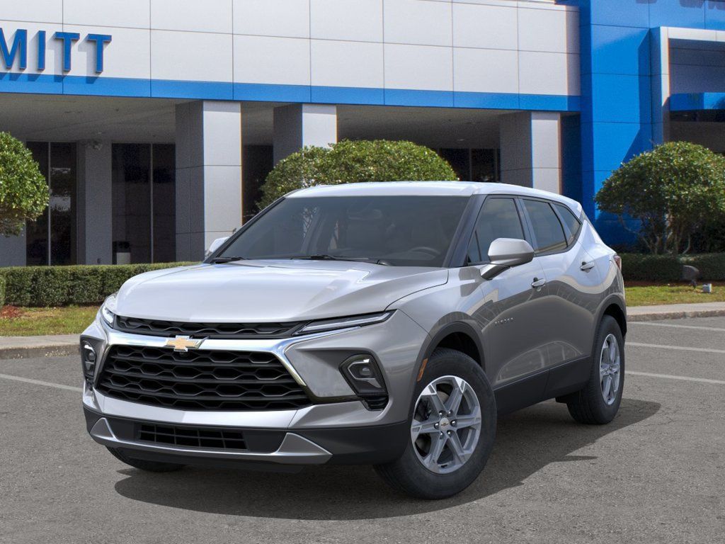 New 2026 Chevrolet Blazer LT FWD image 6