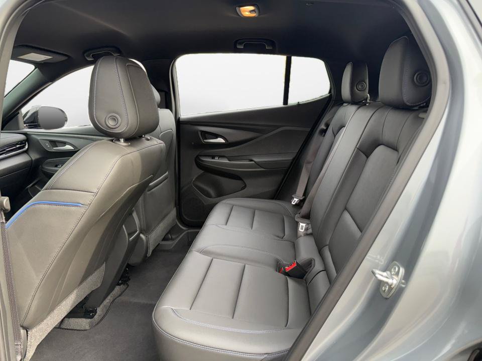 New 2026 Buick Envista Sport Touring w/ Convenience I Package FWD image 16