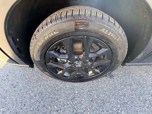 Used 2024 Honda HR-V Sport image 21