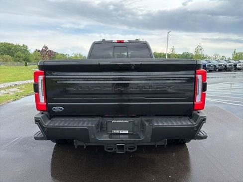 Used 2025 Ford F450 Platinum AWD/4WD image 10