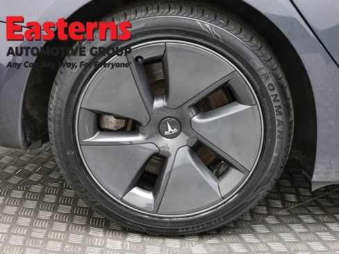Used 2022 Tesla Model 3 image 27