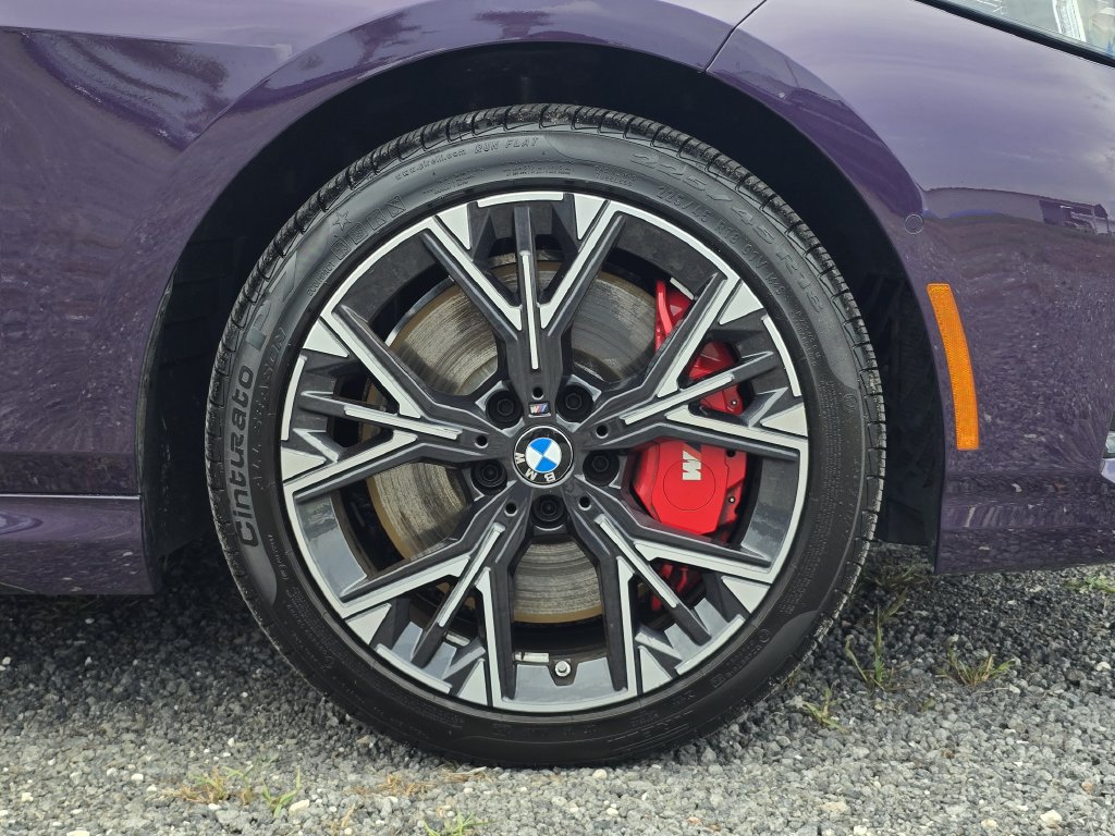 Used 2025 BMW M235i xDrive AWD/4WD image 11