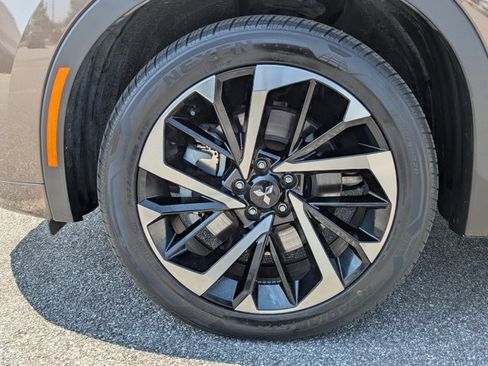 Used 2023 Mitsubishi Outlander SEL image 22