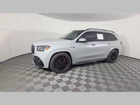 Used 2025 Mercedes-Benz GLS 63 AMG 4MATIC image 48