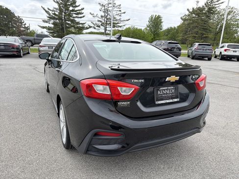 Used 2016 Chevrolet Cruze Premier FWD image 5
