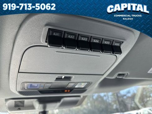New 2026 Ford F350 XL w/ XL Chrome Package image 30