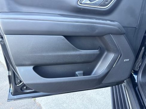 Certified 2024 Chevrolet Tahoe High Country AWD/4WD image 10