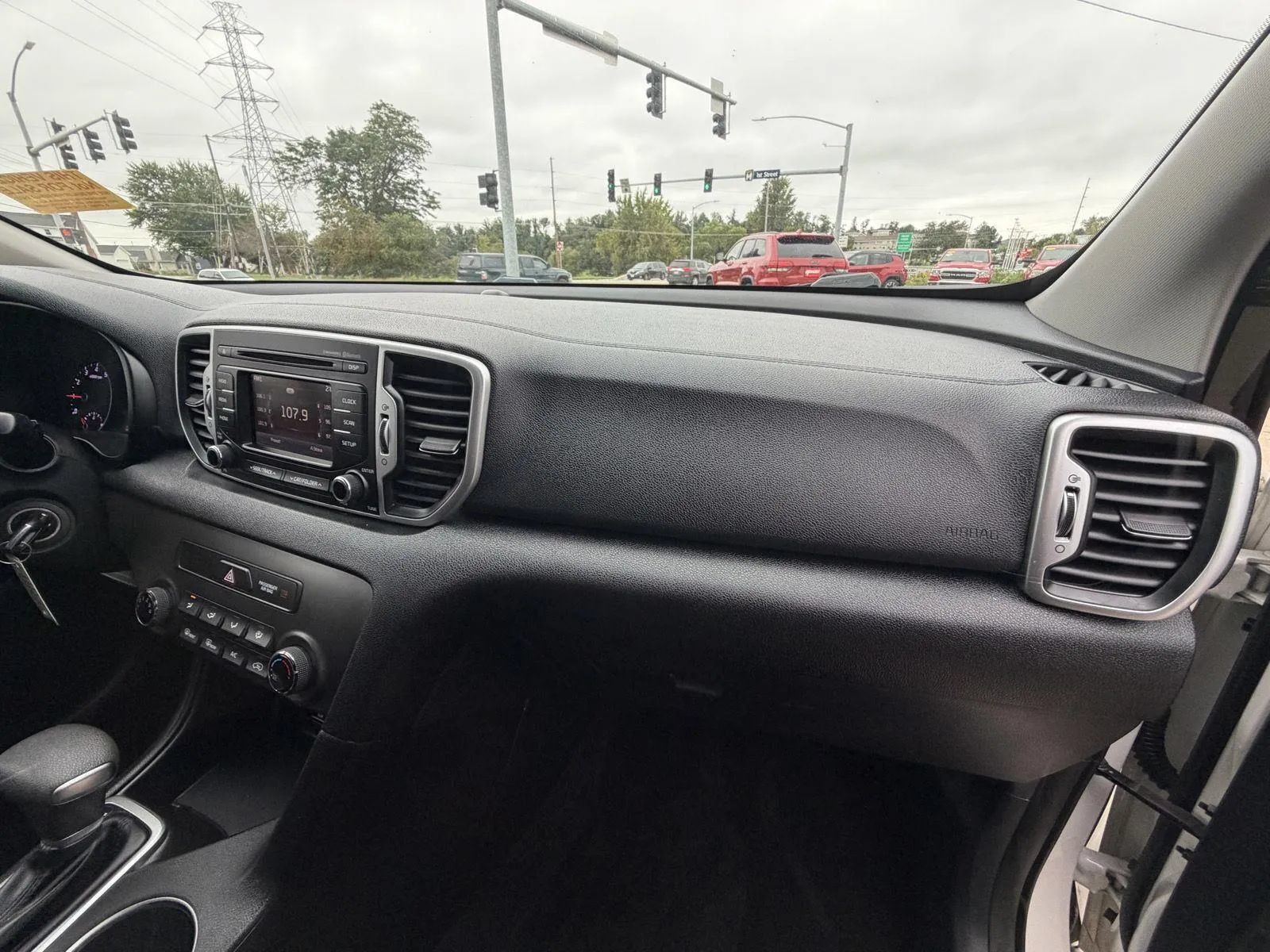 Used 2017 Kia Sportage LX AWD/4WD image 14