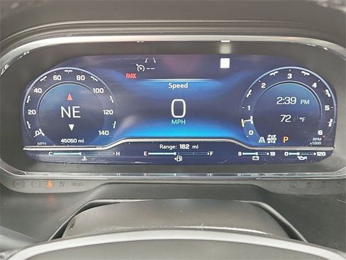 Used 2022 Chevrolet Suburban Z71 image 12