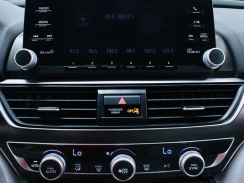 Used 2019 Honda Accord LX image 17