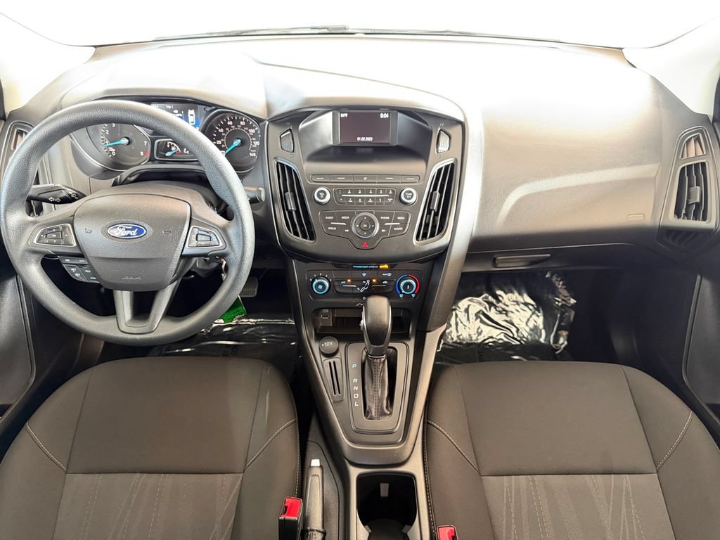 Used 2018 Ford Focus SE FWD image 11