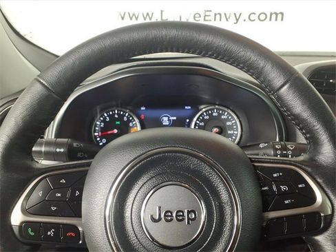 Certified 2022 Jeep Renegade Limited image 25