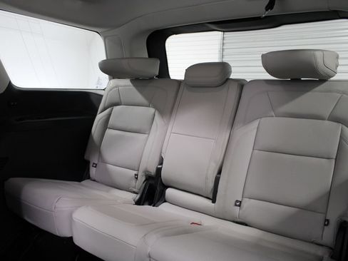 New 2026 Lincoln Navigator Reserve AWD/4WD image 28
