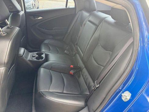 Used 2017 Chevrolet Volt Premier w/ Driver Confidence II Package image 11