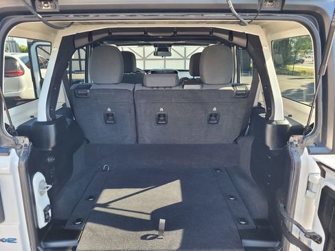 Used 2025 Jeep Wrangler Unlimited Sport S 4xe AWD/4WD image 30