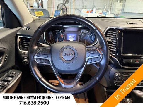 Used 2020 Jeep Cherokee Limited AWD/4WD image 7