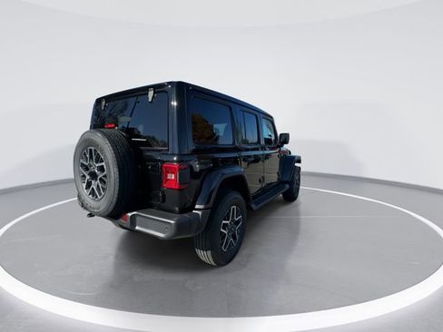 New 2026 Jeep Wrangler Sahara image 8