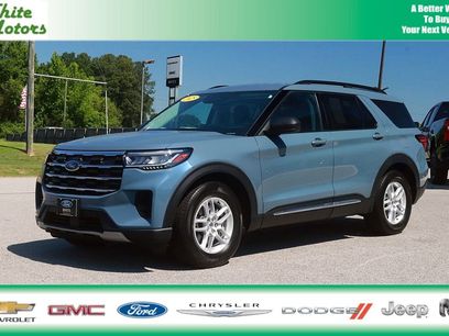 Used 2025 Ford Explorer Active