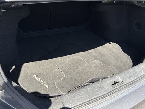 Used 2025 Nissan Sentra SV image 15