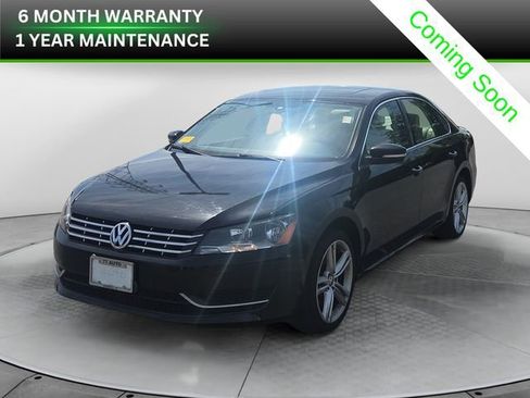 Used 2014 Volkswagen Passat TDI SE FWD image 1