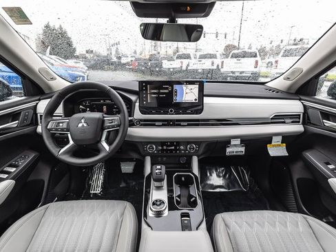 New 2026 Mitsubishi Outlander SEL AWD/4WD image 23