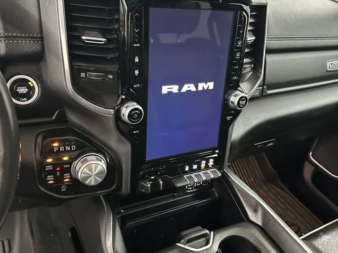 Used 2023 RAM 1500 Laramie AWD/4WD image 18
