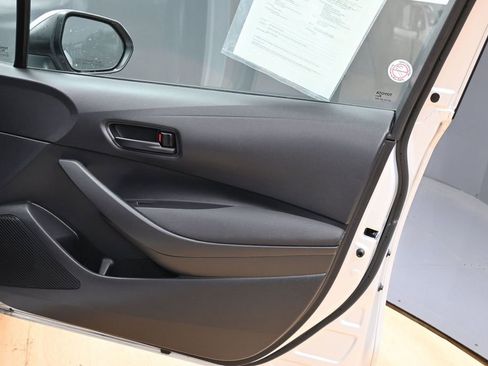 Used 2024 Toyota Corolla LE FWD image 32